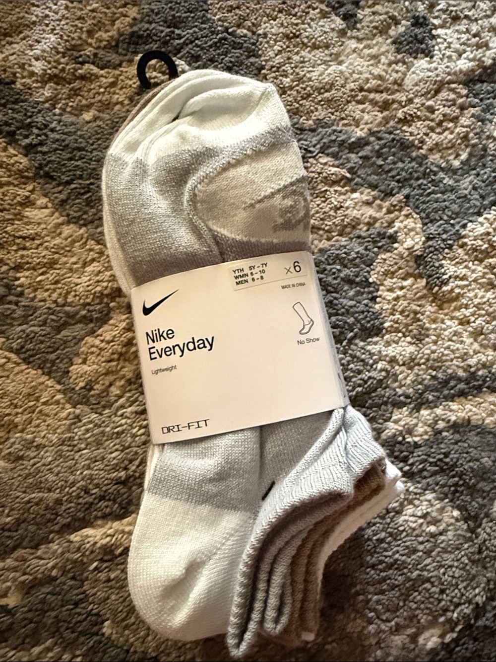 Nike Everyday No-Show Athletic Socks - White & Light Gray (6 Pack)